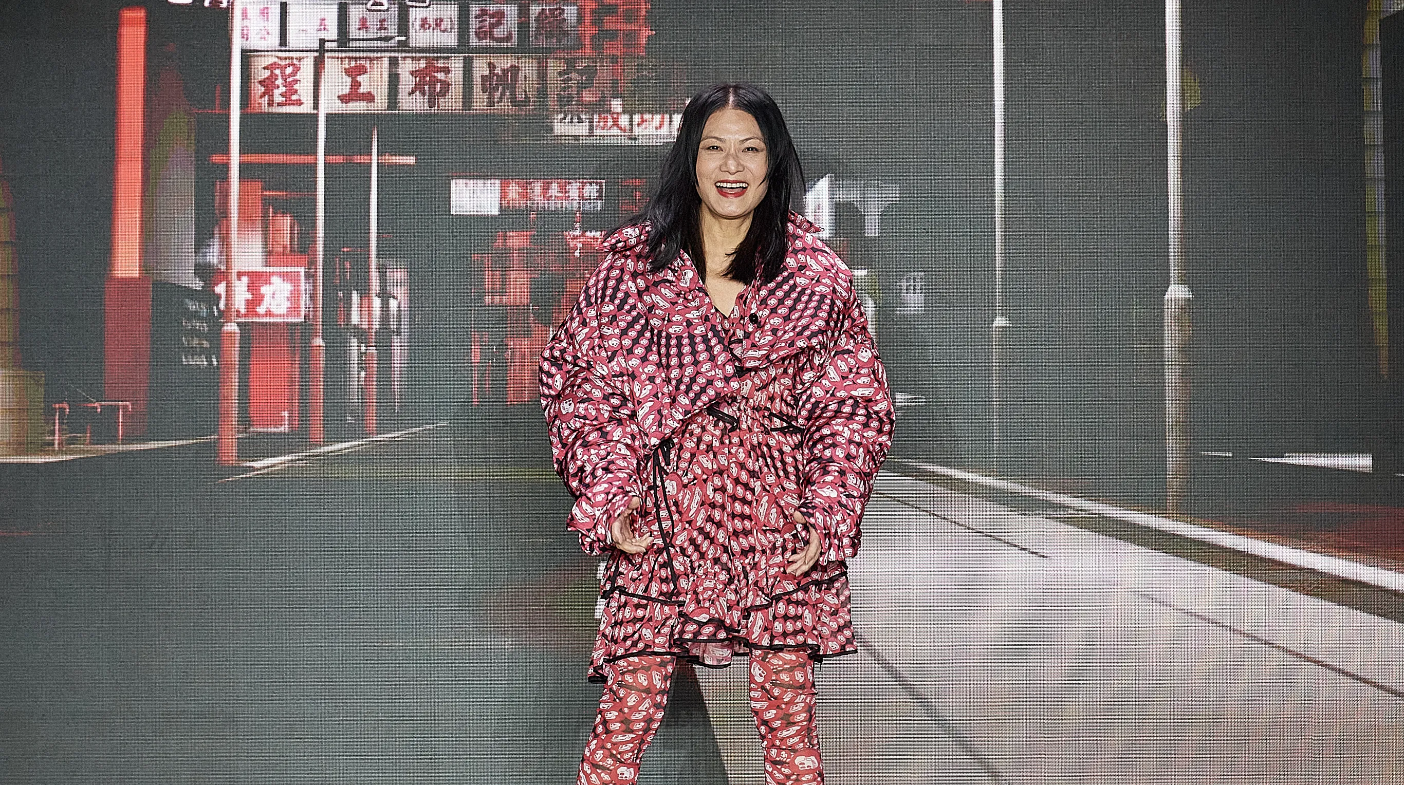 Vivienne Tam Struts Her Metaverse Stuff thumbnail from wwd.com